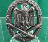 General Assault Badge